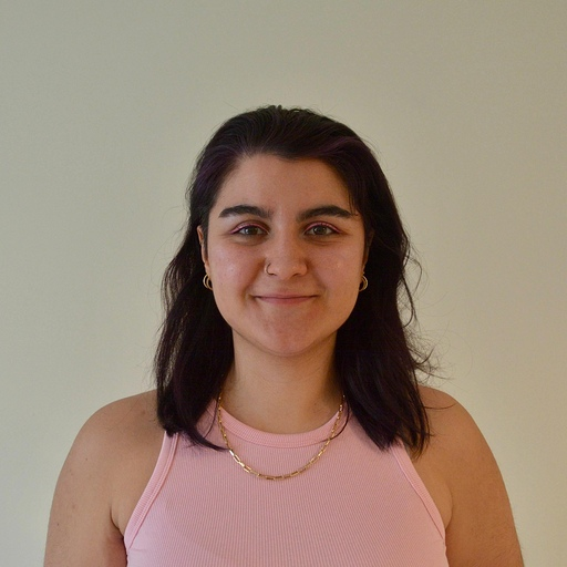 Ceyda Duzgec headshot